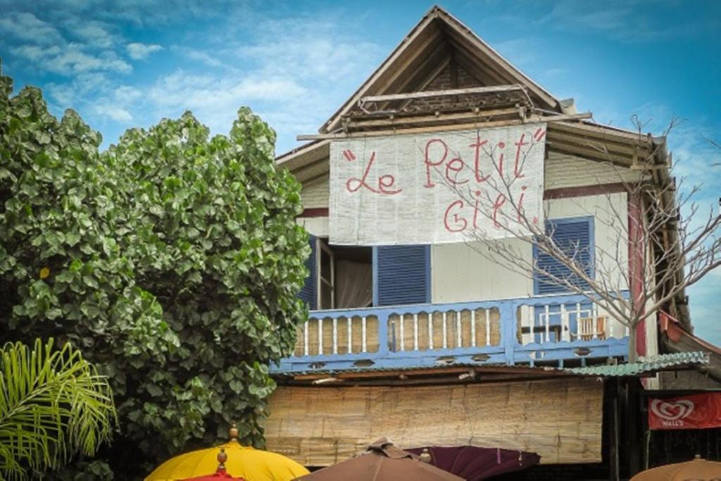 Le Petit Gili Hotel Джили Трауанган Екстериор снимка