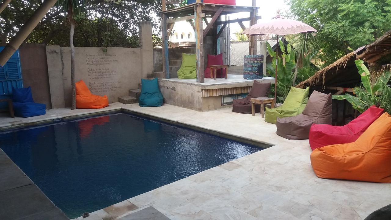 Le Petit Gili Hotel Джили Трауанган Екстериор снимка
