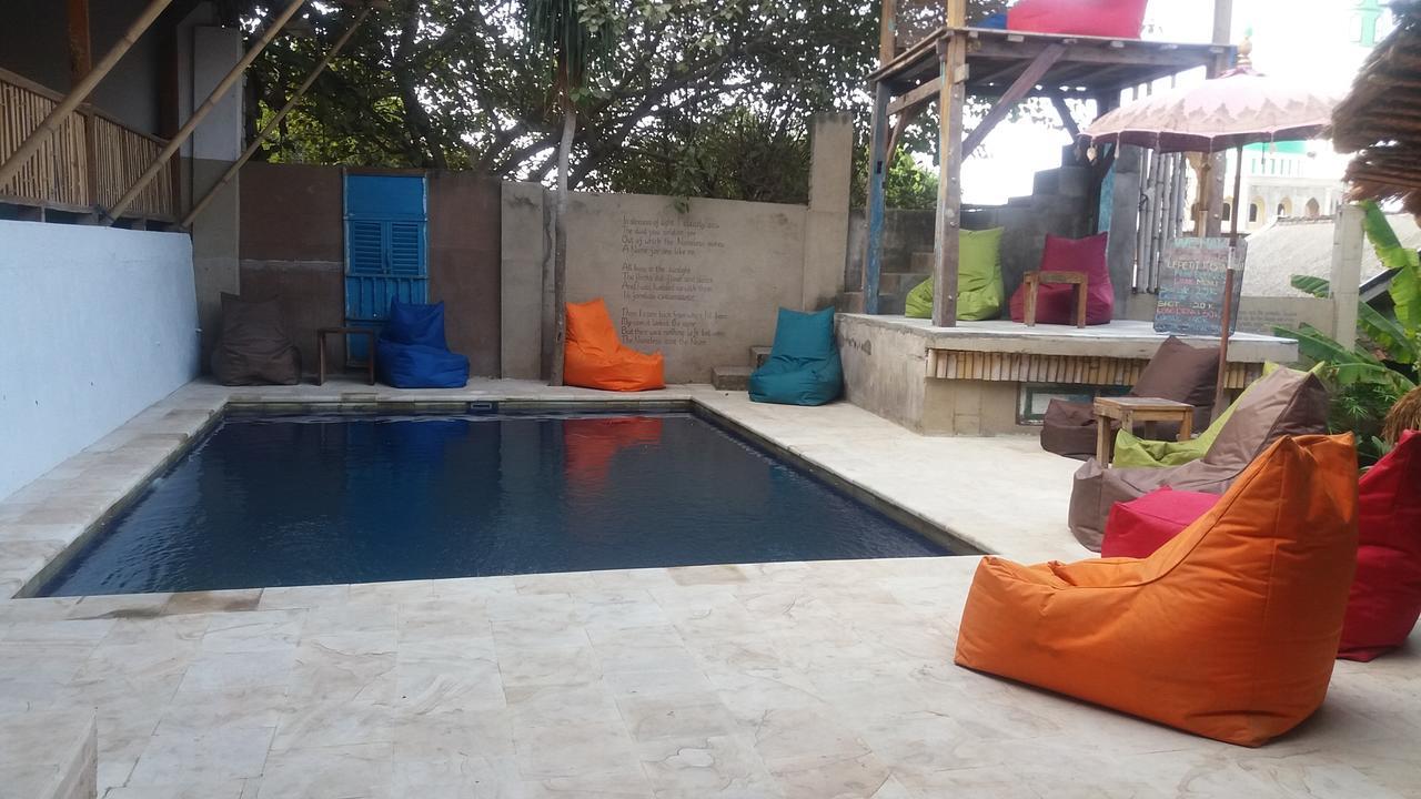 Le Petit Gili Hotel Джили Трауанган Екстериор снимка